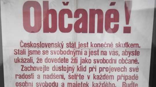 Dobový oznam o vzniku Československa.