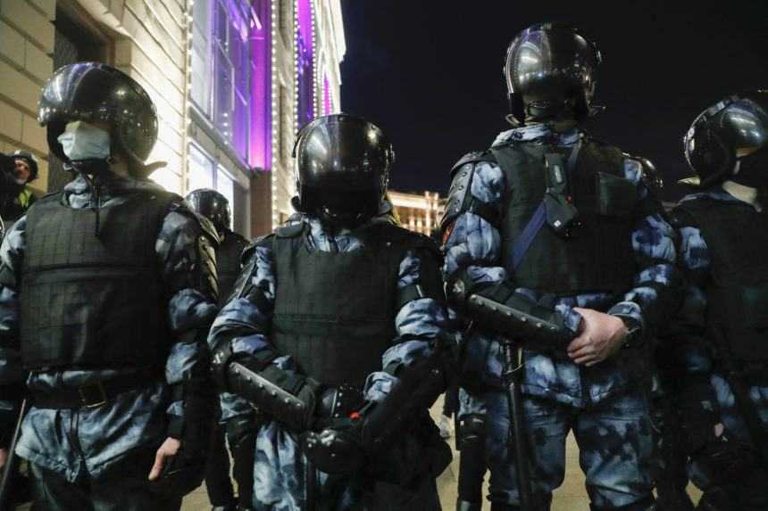 Ruská polícia podnikla ďalší záťah proti Navaľného prívržencom