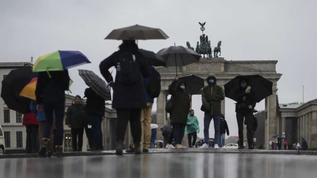 Berlín znemožní nezaočkovaným vstup do viacerých prevádzok