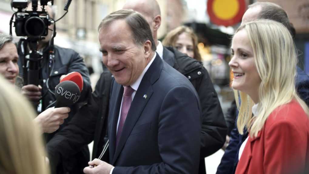 Švédsky premiér Löfven podal demisiu