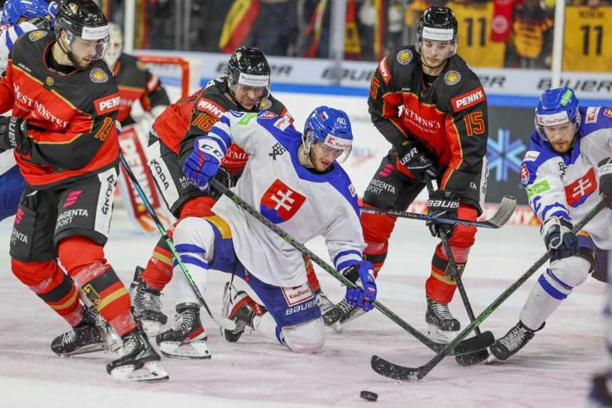 Slovenskí hokejisti tretie víťazstvo nepridali. Na Nemeckom pohári nestačili na domácich