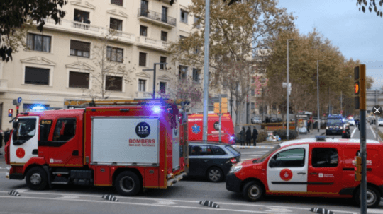 Zasahujúci hasiči v Barcelone