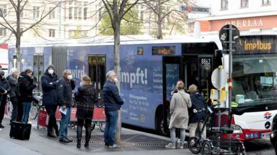 očkovací autobus vo Viedni