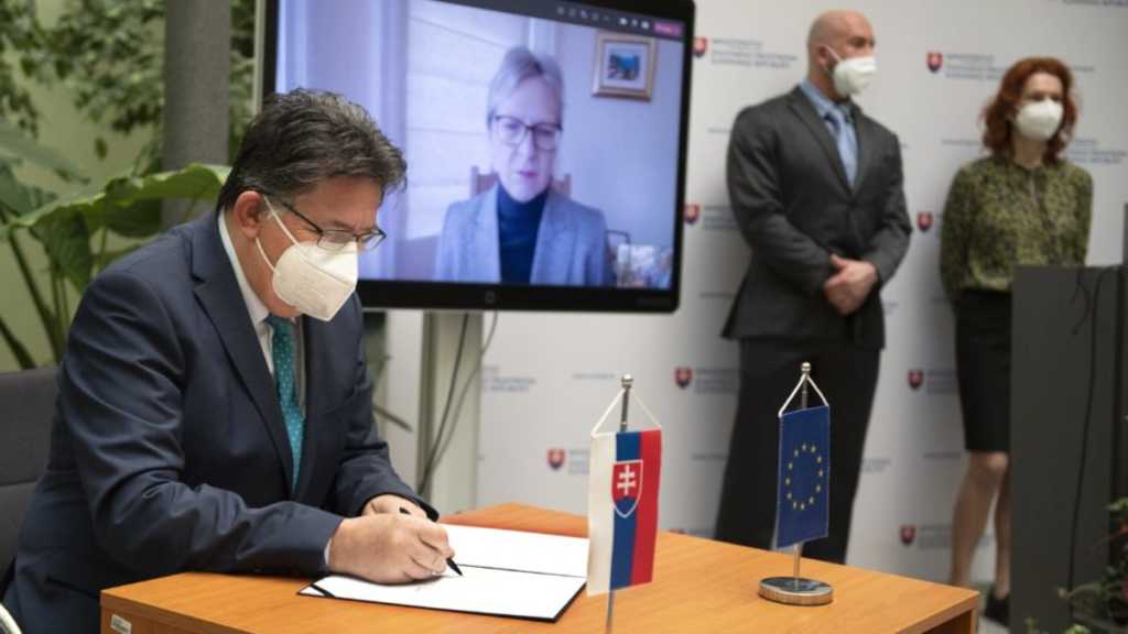 Obnovu rodinných domov na Slovensku podporí aj Európska banka pre obnovu a rozvoj