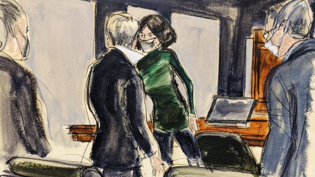 Epsteinovu expriateľku uznal súd za vinnú. Pomáhala mu pri sexuálnom zneužívaní
