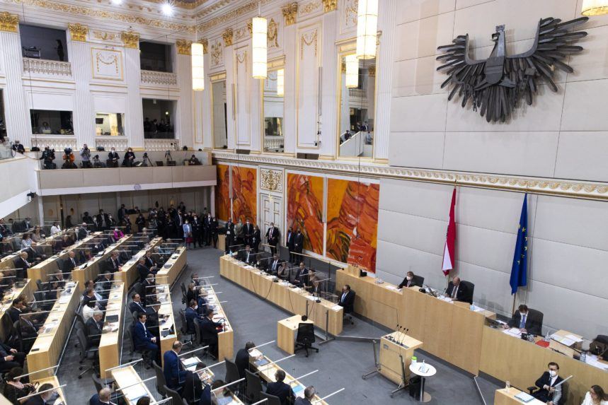 Parlament v Rakúsku schválil zákon, ktorý umožní asistovanú samovraždu