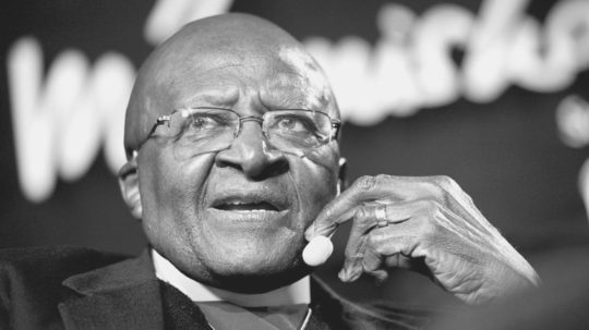 Juhoafrický emeritný arcibiskup Desmond Tutu.