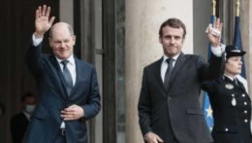 Olaf Scholz a Emmanuel Macron