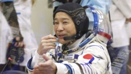 japonský miliardár a vesmírny turista Jusaku Maezava