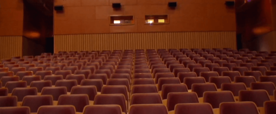 Belgicko po zásahu súdu opäť otvorí kiná či divadlá