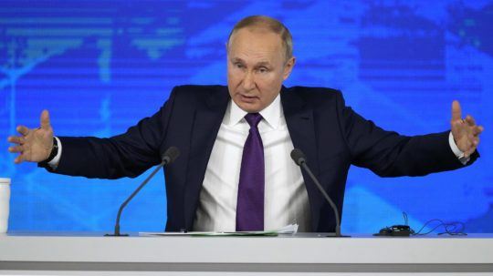 ruský prezident Vladimir Putin počas koncoročnej tlačovej konferencie