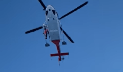 Vrtuľník horských záchranárov.