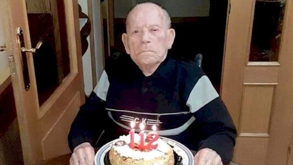 V 112 rokoch zomrel najstarší muž na svete