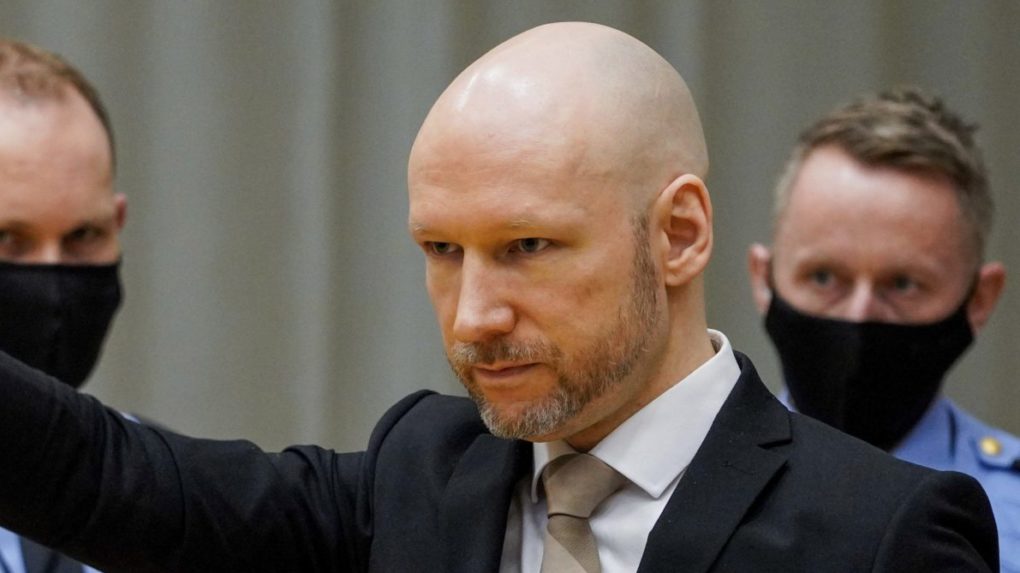 Breivik je rovnako nebezpečný ako v roku 2011, tvrdí súdna psychiatrička