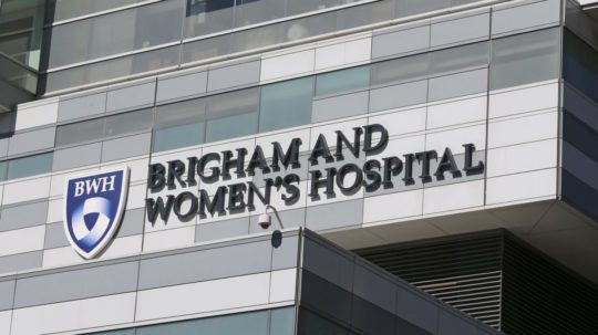 Nemocnica Brigham and Women's Hospital v americkom Bostone.
