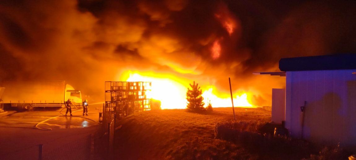 Rozsiahly požiar v Mladej Boleslavi. Škody sú obrovské