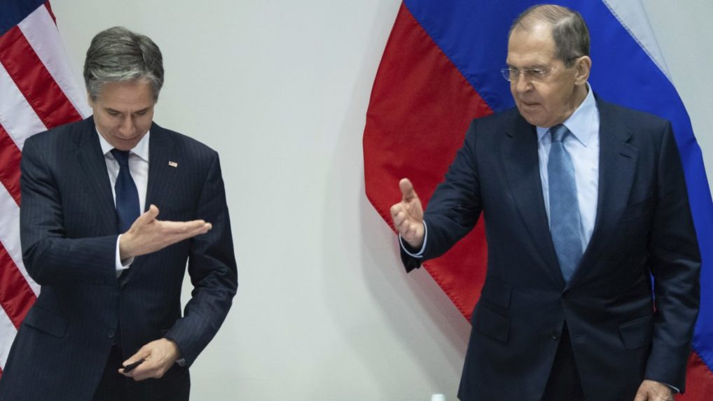 Blinken žiadal Lavrova, aby Rusko volilo na riešenie krízy okolo Ukrajiny diplomaciu