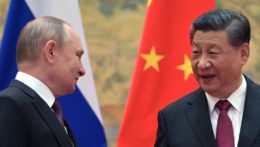 Ruský prezident Vladimir Putin a jeho čínsky náprotivok Si Ťin-pching.