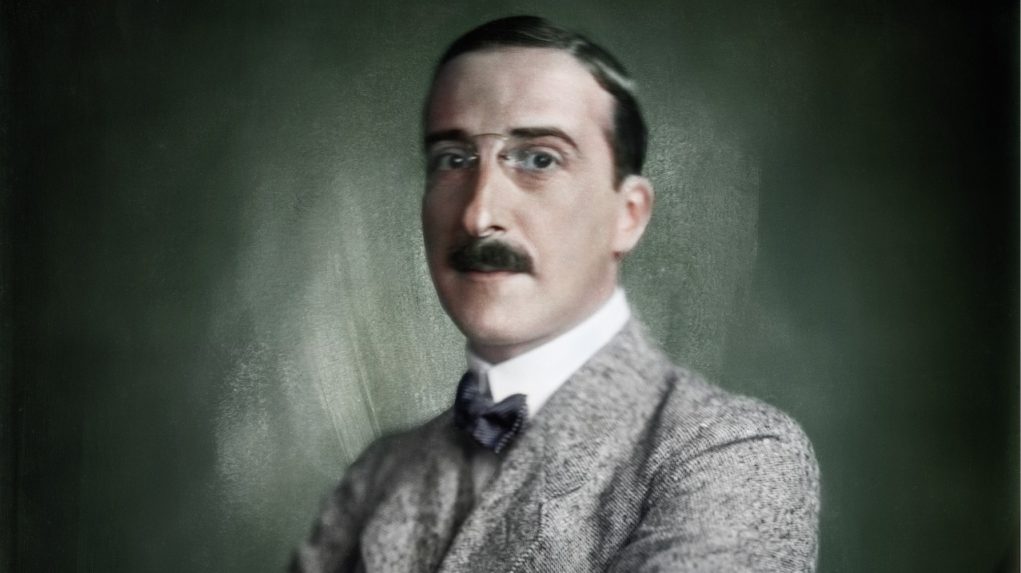 V jeho dome sa stretáva  intelektuálna elita Európy. Spisovateľ Stefan Zweig odišiel  zo sveta predčasne