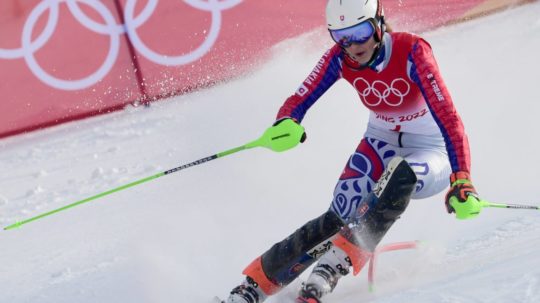 Na snímke slovenská lyžiarka Petra Vlhová v 1.kole slalomu žien v alpskom lyžovaní na ZOH 2022 v Pekingu.