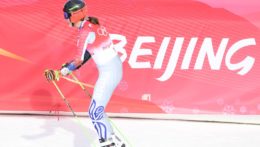 Na snímke slovenská lyžiarka Petra Vlhová prichádza do cieľa 2. kola obrovského slalomu v centre alpského lyžovania v Jen-čchingu počas ZOH 2022.