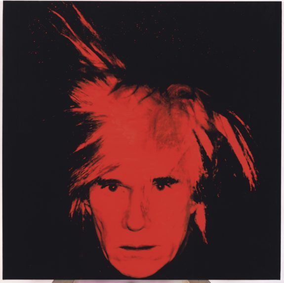 Na snímke červeno-čierny autoportrét Andyho Warhola z roku 1986.