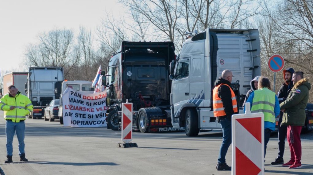 Republiková únia zamestnávateľov je proti blokácii ciest a hraničných priechodov