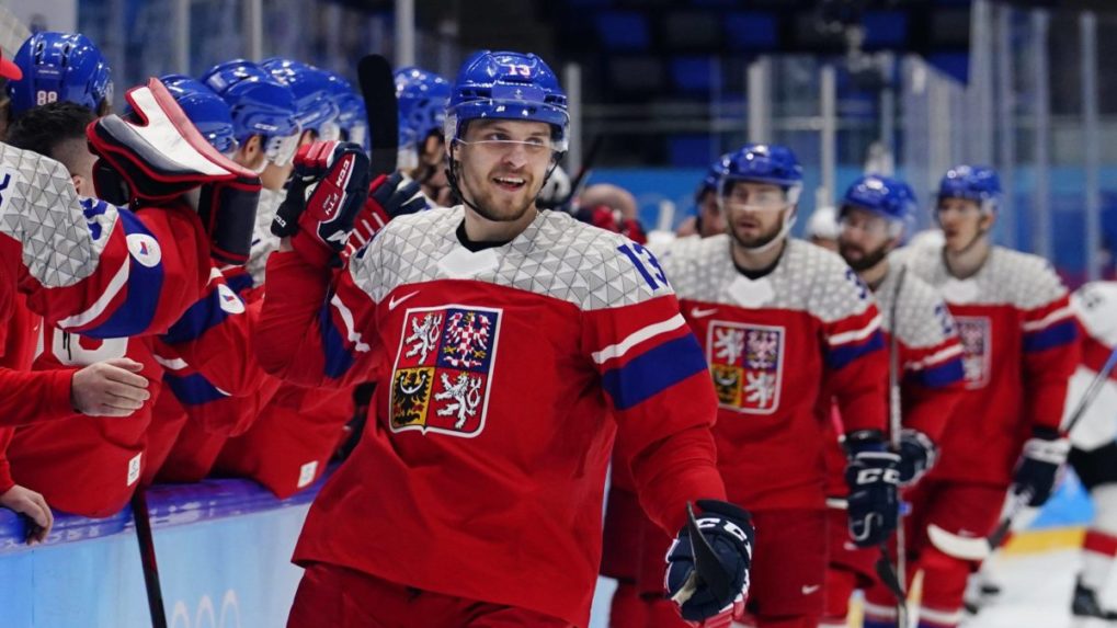 Český hokej bude bez hráčov, ktorí sa po začiatku invázie upísali KHL