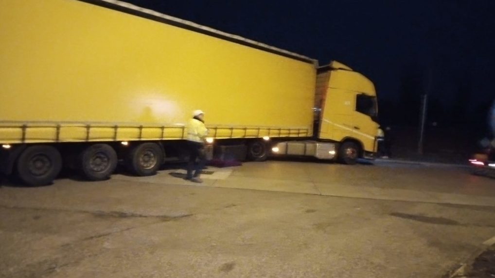 Autodopravcovia do polnoci prerušujú blokádu hraničného priechodu Brodské – Břeclav