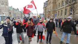 V Kanade prebiehajú intenzívne protesty proti opatreniam na zamedzenie šírenia koronavírusu.