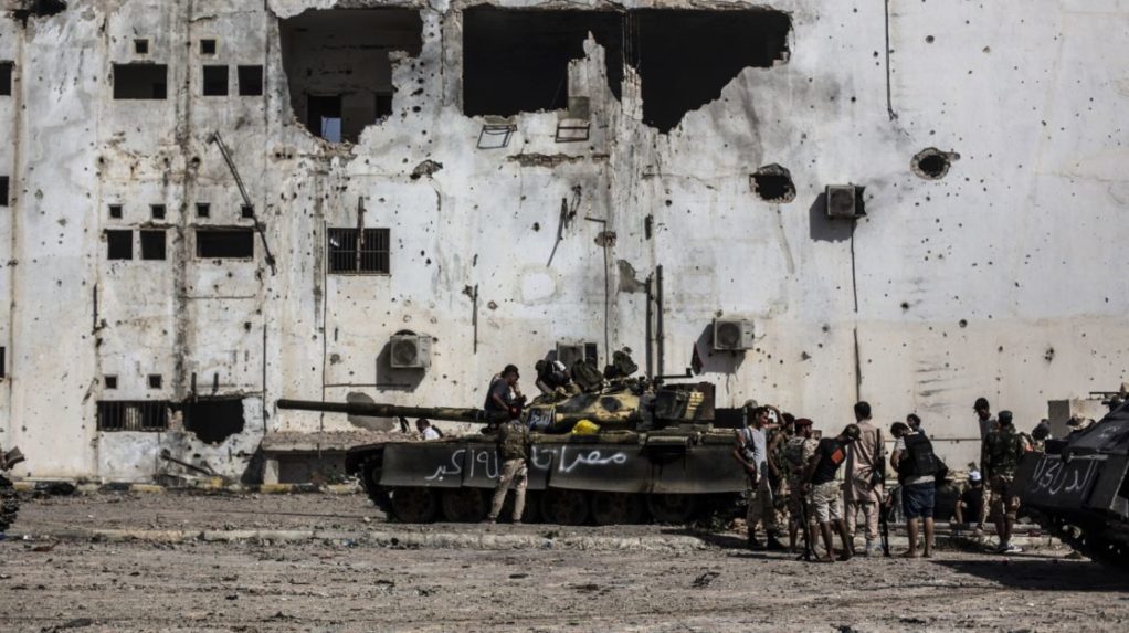 Podpornú misiu OSN v Líbyi predĺžili do apríla. Výsledkom je dočasná vláda 10 rokov po Kaddáfím