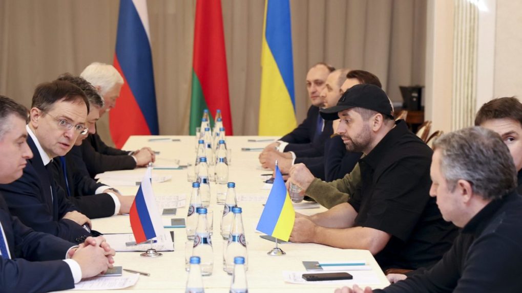 Rokovania Ruska s Ukrajinou nateraz skončili, po konzultáciách sa opäť zídu