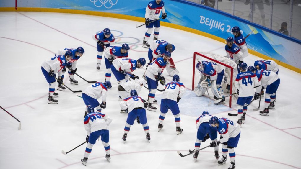 ZOH 2022: Slovenskí hokejisti zdolali Američanov a postúpili do semifinále