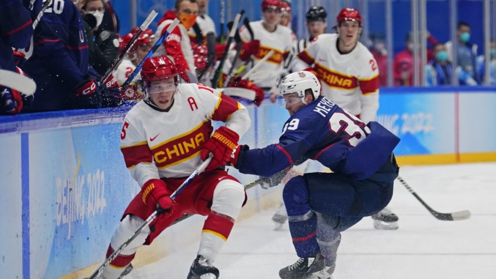 ZOH 2022: Čína pri hokejovom debute dostala osmičku, Kanada zdolala Nemecko