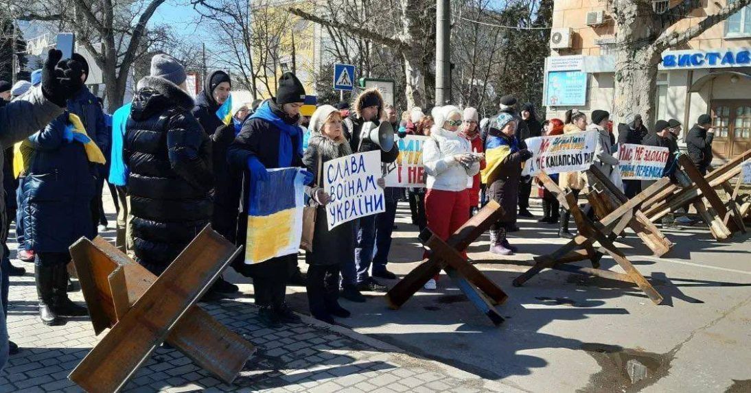 Rusi údajne plánujú v máji usporiadať referendum o odštiepení Chersonskej oblasti