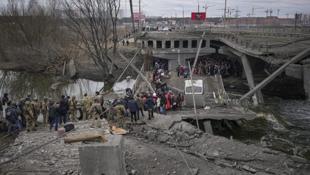 Ukrajina sa s Ruskom predbežne dohodla na otvorení evakuačného koridoru z Mariupolu