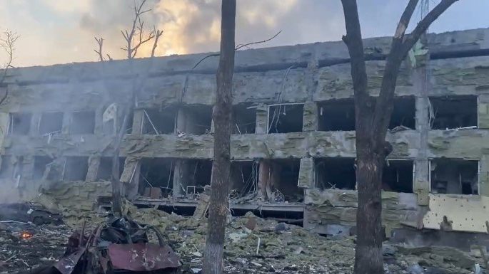 Ruské vojská zbombardovali detskú nemocnicu v Mariupole