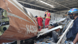 Haváriu lietadla v Mexiku neprežili traja ľudia.