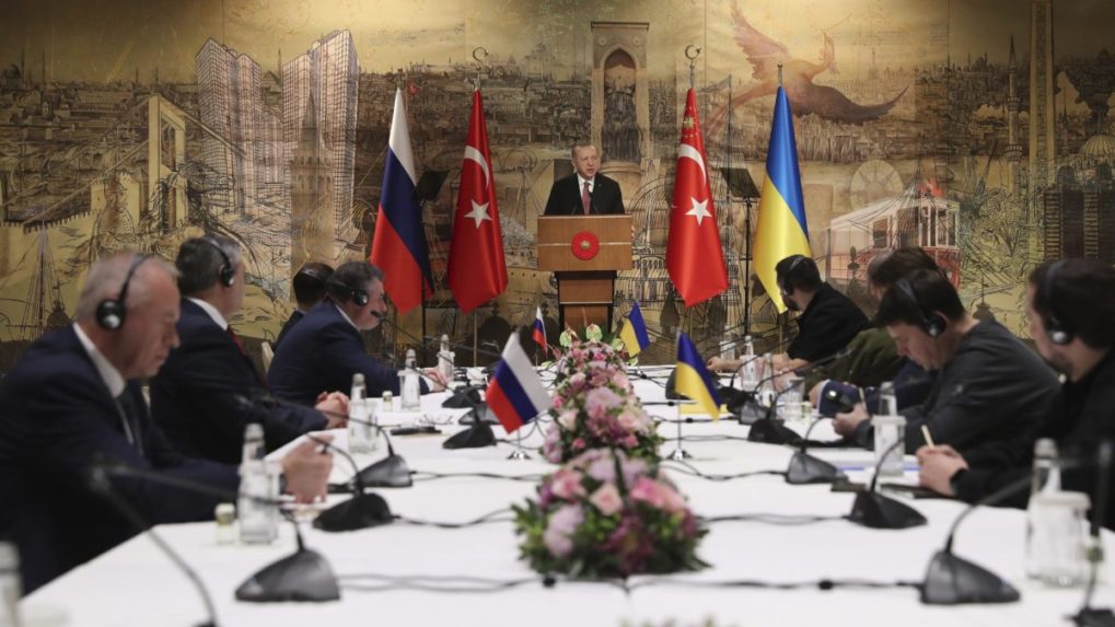 Mierové rokovania výrazný posun nepriniesli, hlásia Rusi