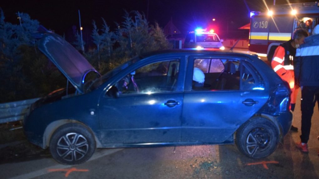 Pri nehode v okrese Dunajská Streda sa zranili traja ľudia