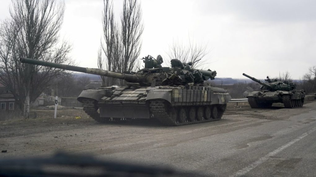 Rusi pozastavili výrobu tankov, chýbajú im komponenty, tvrdí Kyjev