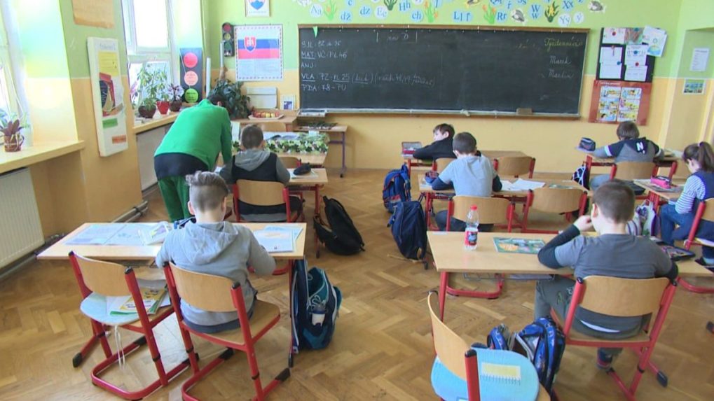 V letných školách sa počas prázdnin bude vzdelávať vyše 5 200 žiakov