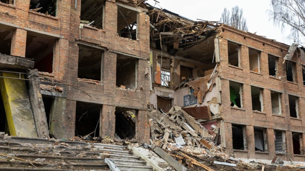 Pri ruskom nálete na mesto Sumy zomrelo už 21 ľudí vrátane dvoch detí