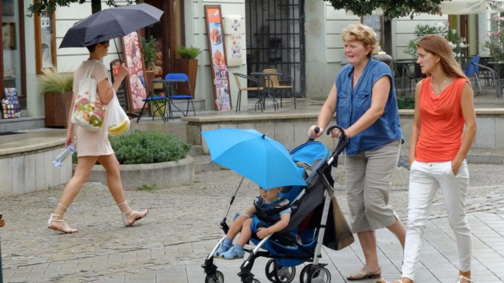 Ženy tvoria väčšinu slovenskej populácie, najväčšiu skupinu predstavujú štyridsiatničky