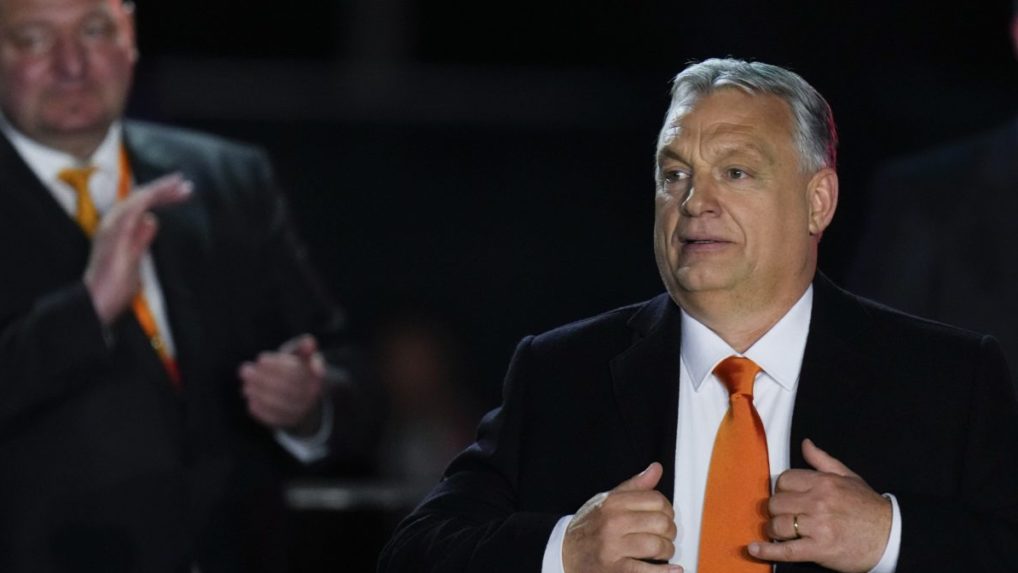 V Maďarsku zvíťazil Orbánov Fidesz, opozícia priznala porážku