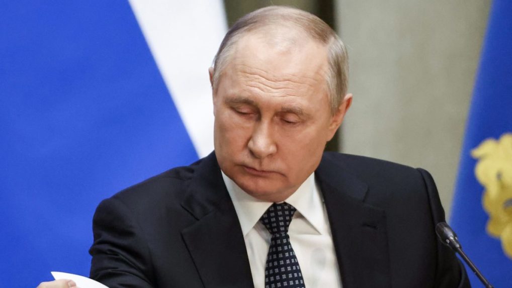 Putin: Žiadna železná opona nezatvorí ruskú ekonomiku