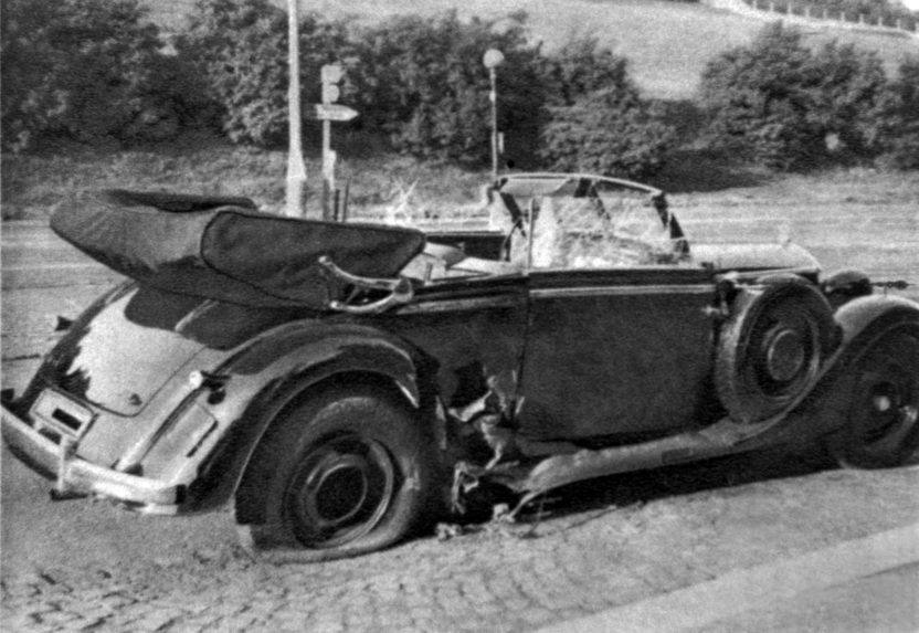 Auto, v ktorom sedel Reinhard Heydrich, počas atentátu.
