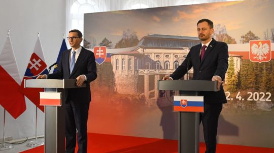 "V tomto sme s Poľskom jednotní. Sme zladení aj čo sa týka iniciatívy a budúcnosti Ukrajiny z hľadiska európskej perspektívy," dodal.