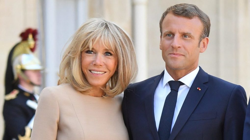 Francúzsky prezident Emmanuel Macron so svojou ženou Brigitte Macronovou.