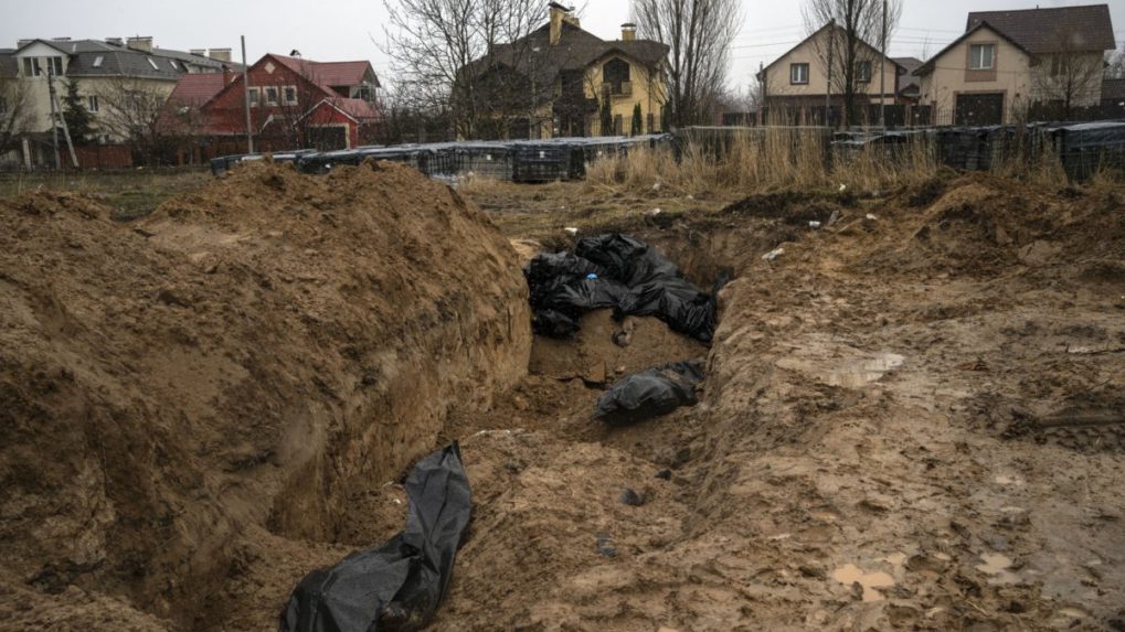 V hromadnom hrobe pri Kyjeve objavili telo českého občana